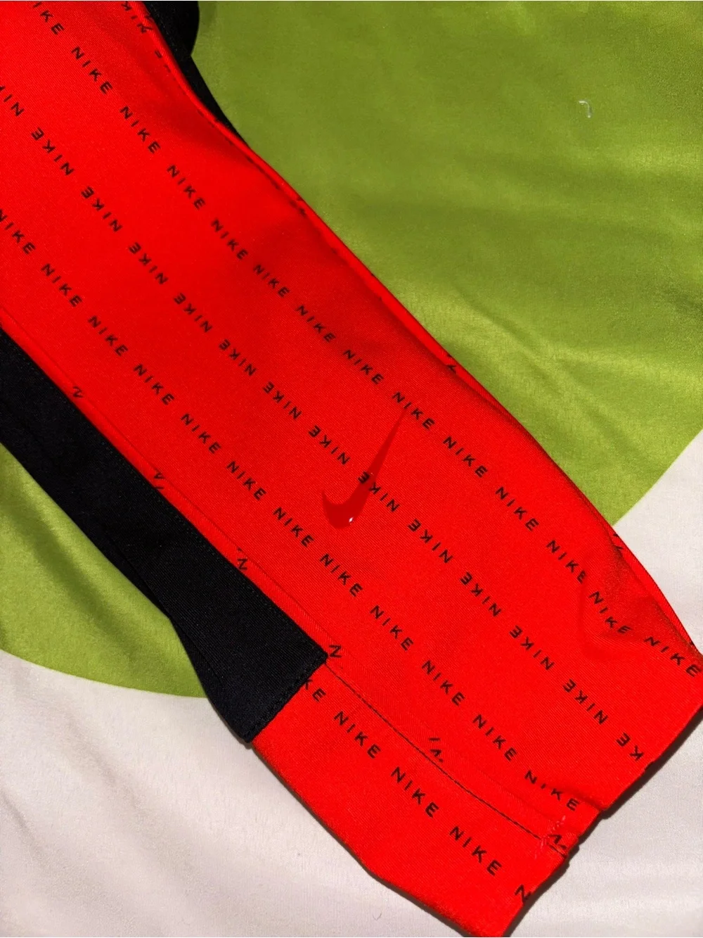 🖤Nike Orange and Black Dri-fit  Leggings with matching tank top🖤
